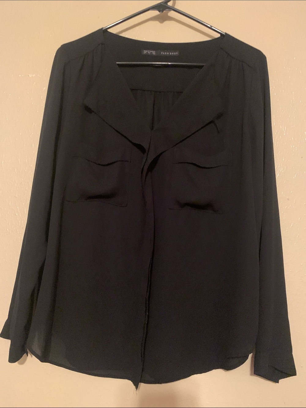 Zara Black Long-Sleeve Ruffled V-Neck Blouse (L)